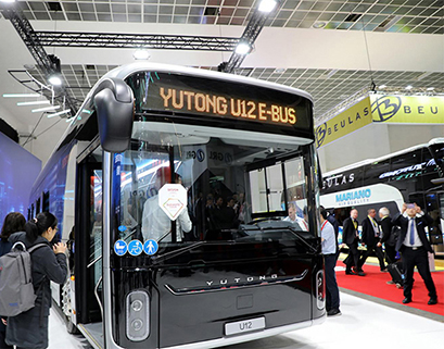 yutong صانع الحافلات الصينية يفوز 3 جوائز busworld في بروكسل