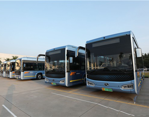 تخدم الحافلات والحافلات الذكية طويلة الملك ماراثون شيامن الدولي